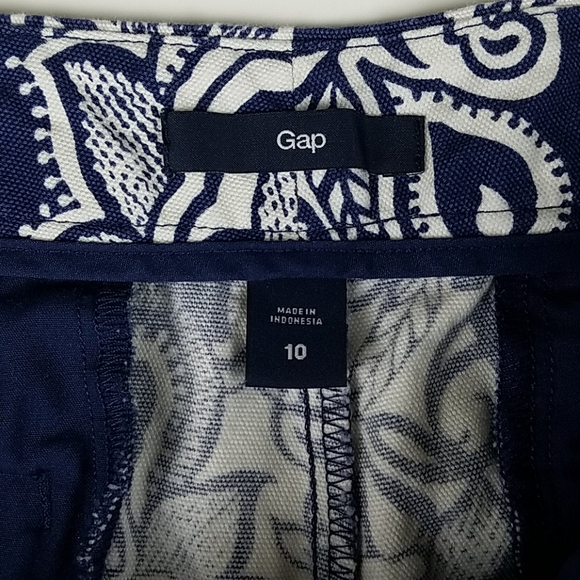 Gap shorts size 10 - Picture 3 of 6